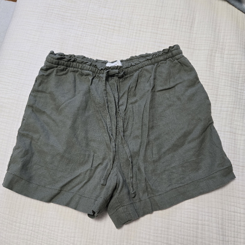 H&M Olive Green Women’s Drawstring Shorts